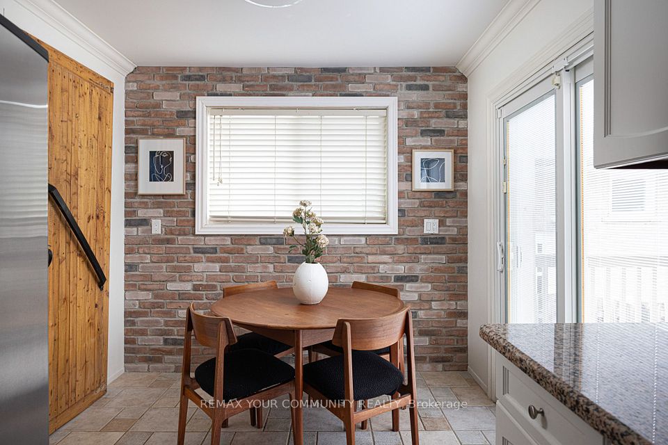 59 Galloway Road, Toronto, ON M1E 1W6 23