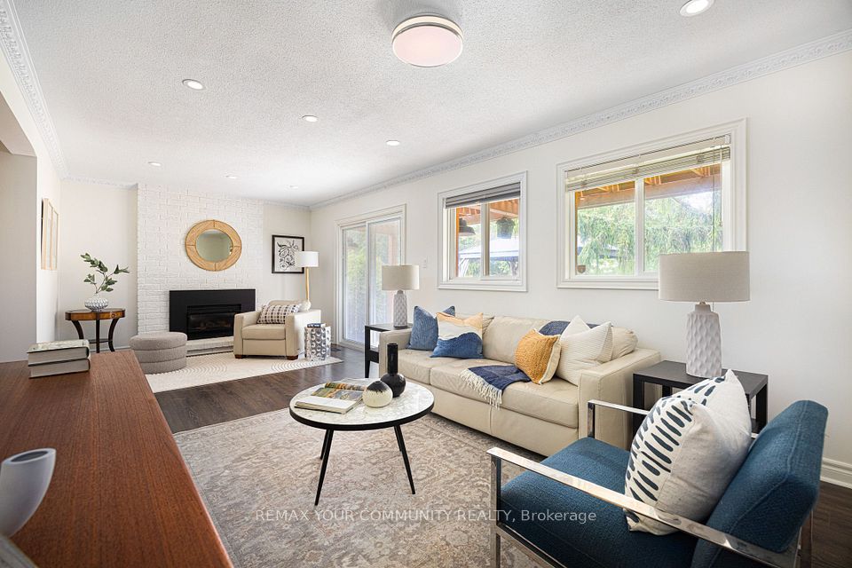 59 Galloway Road, Toronto, ON M1E 1W6 15