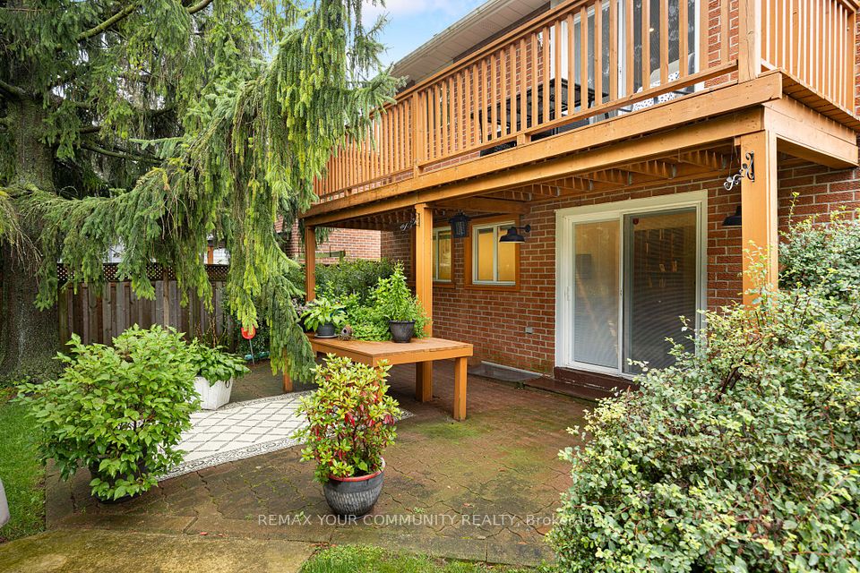 59 Galloway Road, Toronto, ON M1E 1W6 2