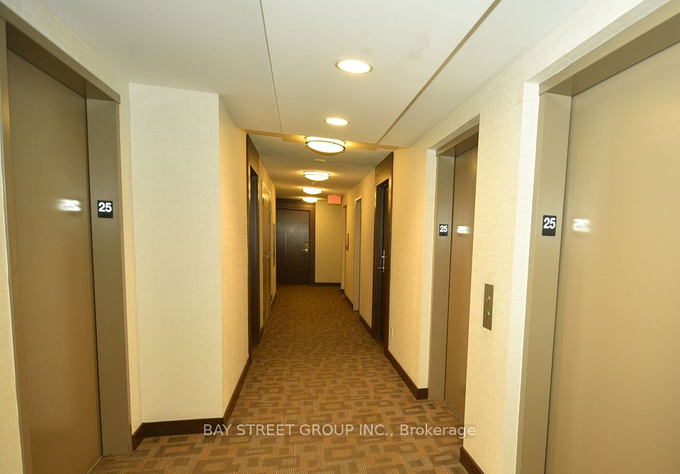 181 Village Green Square W 2511, Toronto, ON M1S 0K6 10