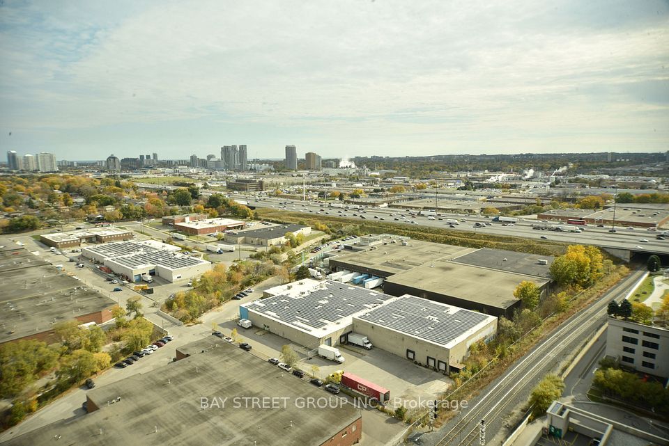181 Village Green Square W 2511, Toronto, ON M1S 0K6 14