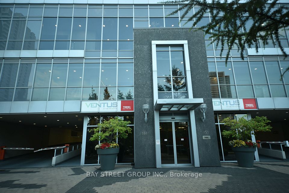 181 Village Green Square W 2511, Toronto, ON M1S 0K6 25