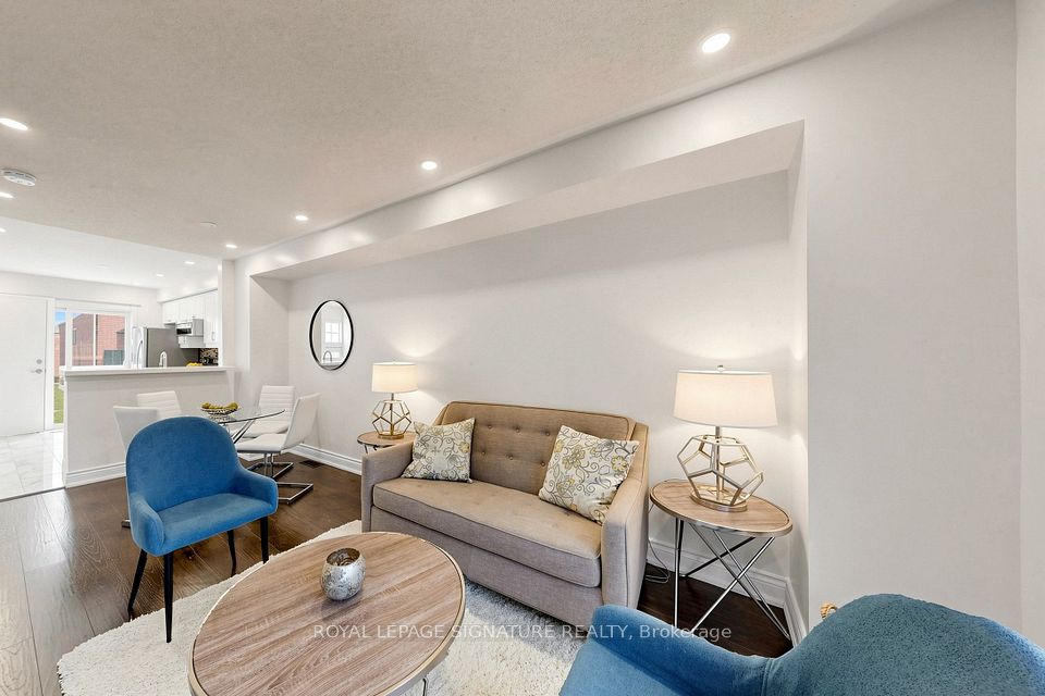 1775 Valley Farm Road 77, Pickering, ON L1V 7J9 4