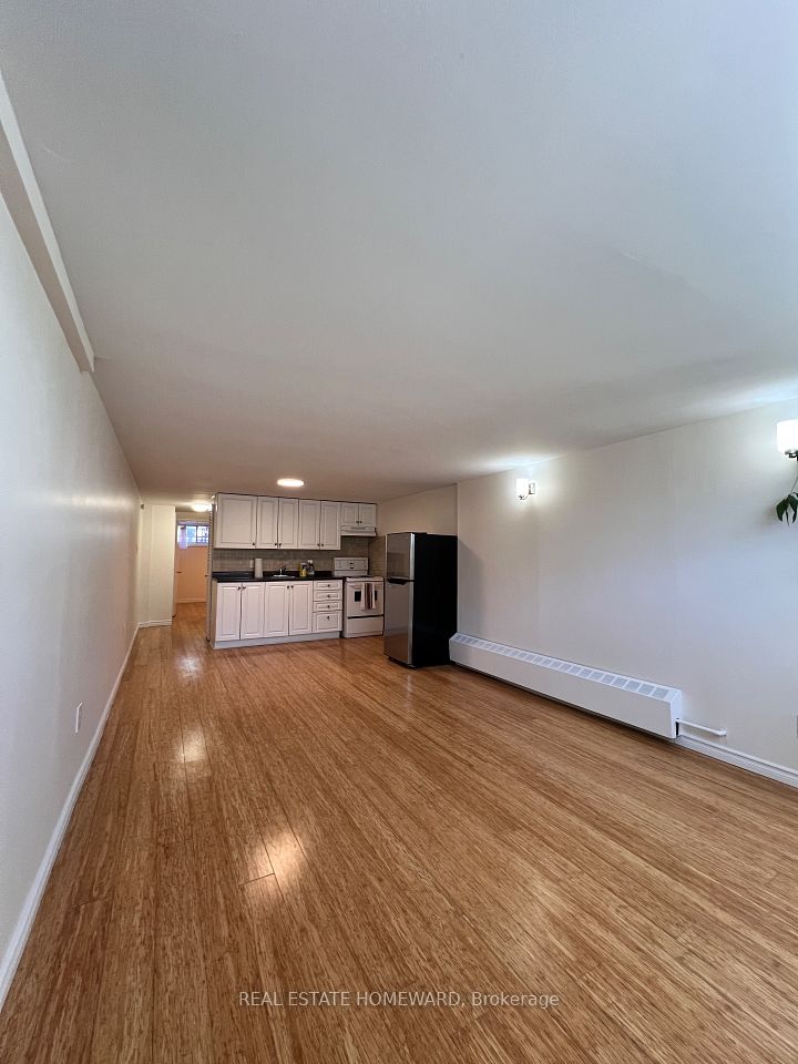 22 Amberley Drive Bsmt #1, Toronto, ON M1R 4K3 11