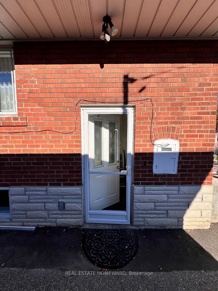 22 Amberley Drive Bsmt #2, Toronto, ON M1R 4K3 6