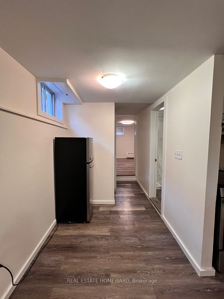 22 Amberley Drive Bsmt #2, Toronto, ON M1R 4K3 17