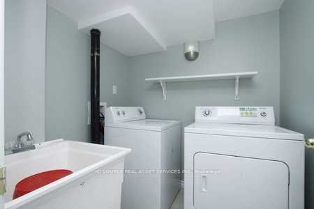 95 Harding Boulevard Main Fl, Toronto, ON M1N 3E1 8