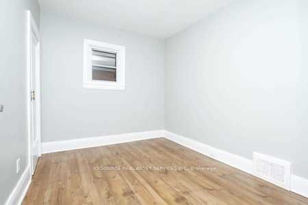 95 Harding Boulevard Main Fl, Toronto, ON M1N 3E1 2