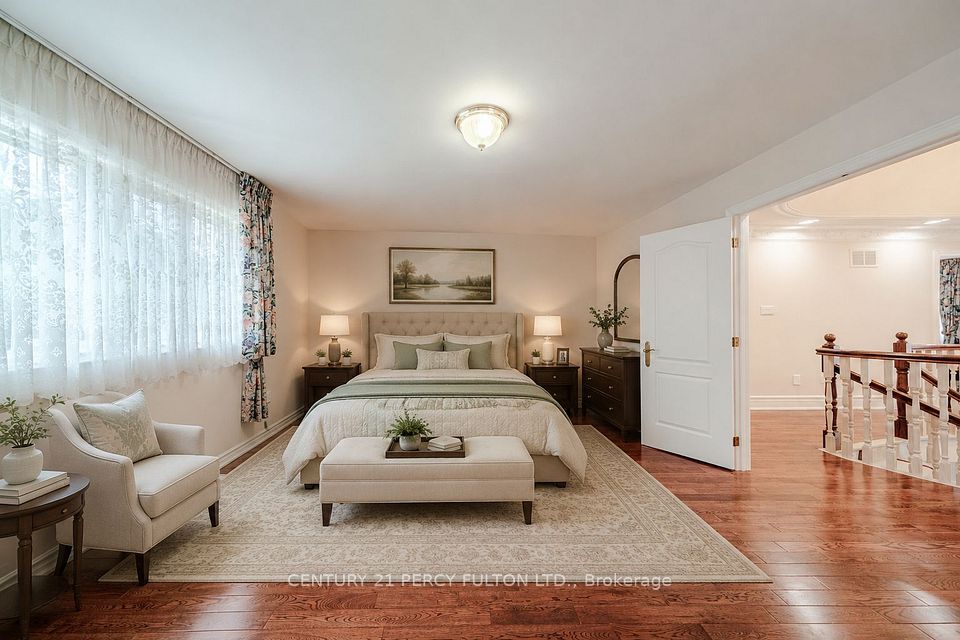 53 Linwood Avenue, Toronto, ON M1S 1H3 18