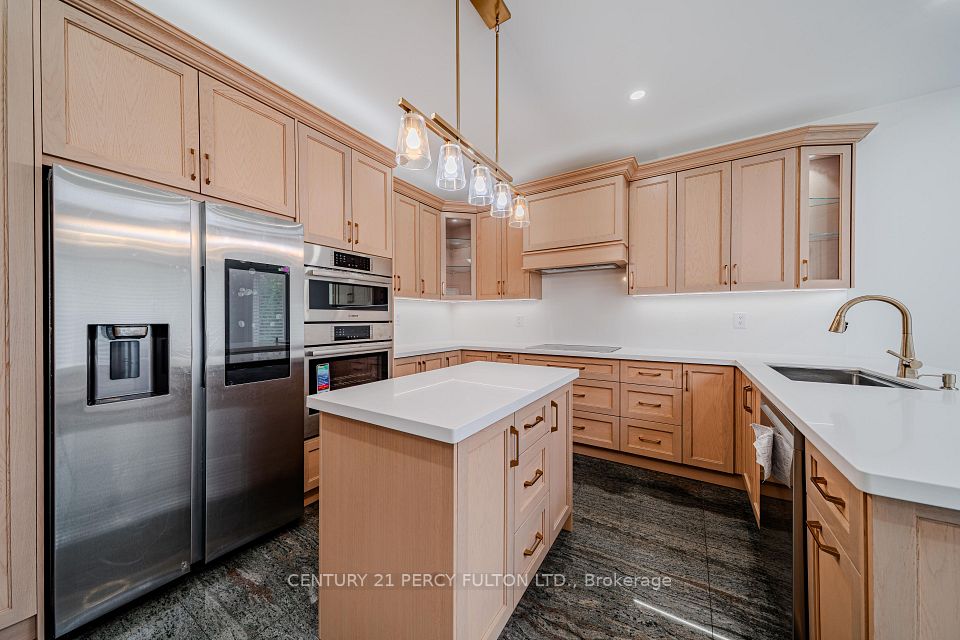 53 Linwood Avenue, Toronto, ON M1S 1H3 16