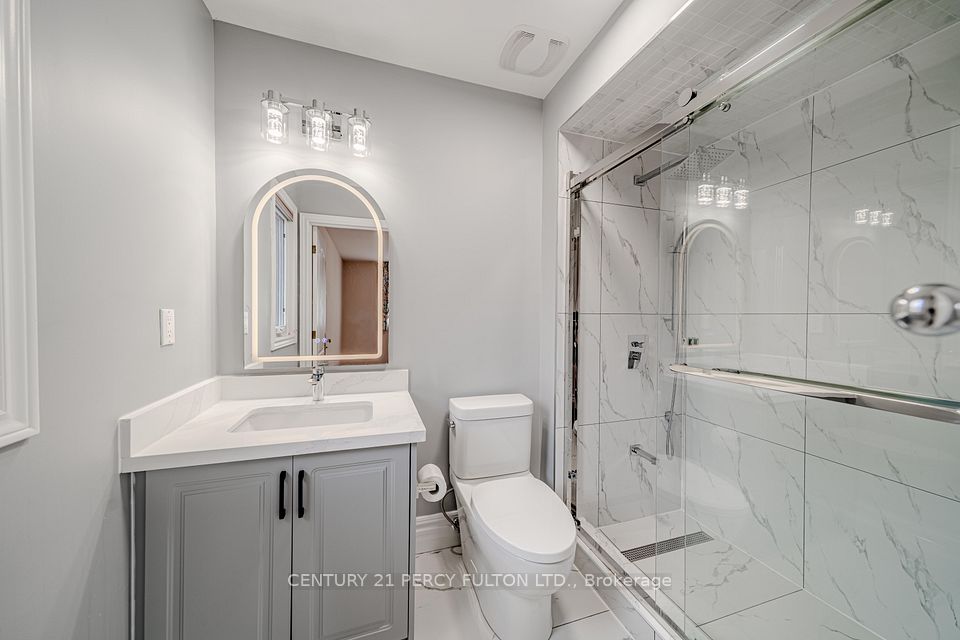 53 Linwood Avenue, Toronto, ON M1S 1H3 24