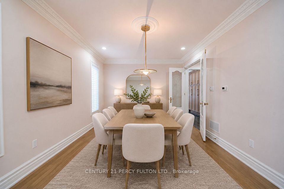53 Linwood Avenue, Toronto, ON M1S 1H3 7