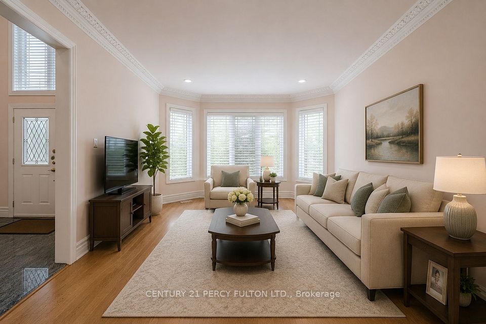 53 Linwood Avenue, Toronto, ON M1S 1H3 5