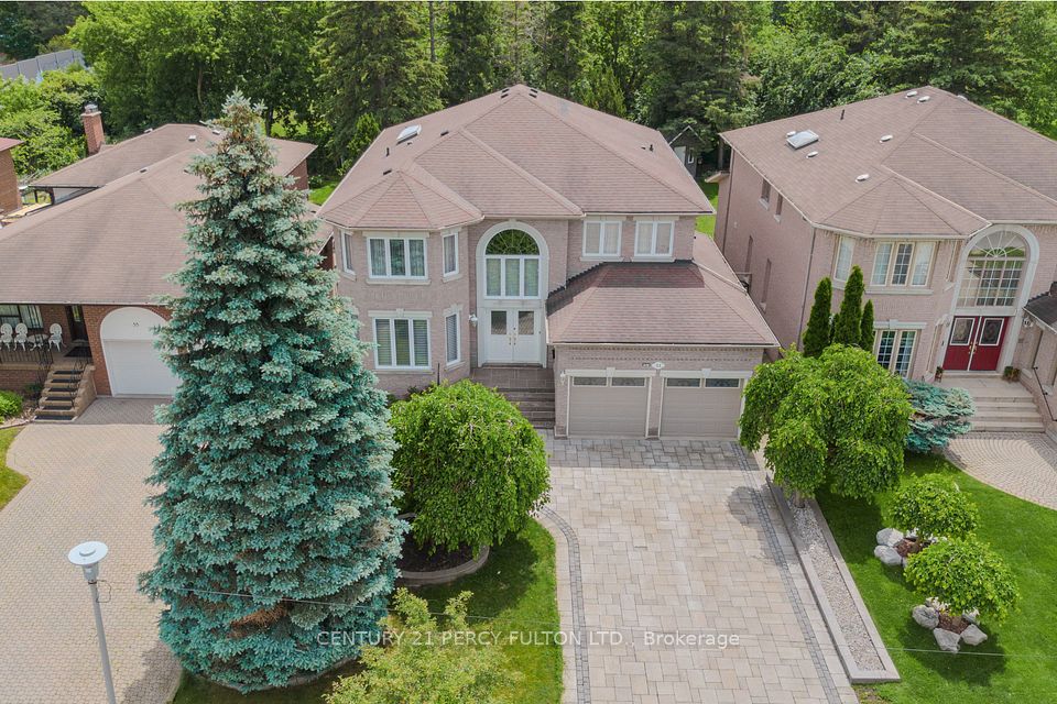 53 Linwood Avenue, Toronto, ON M1S 1H3 2
