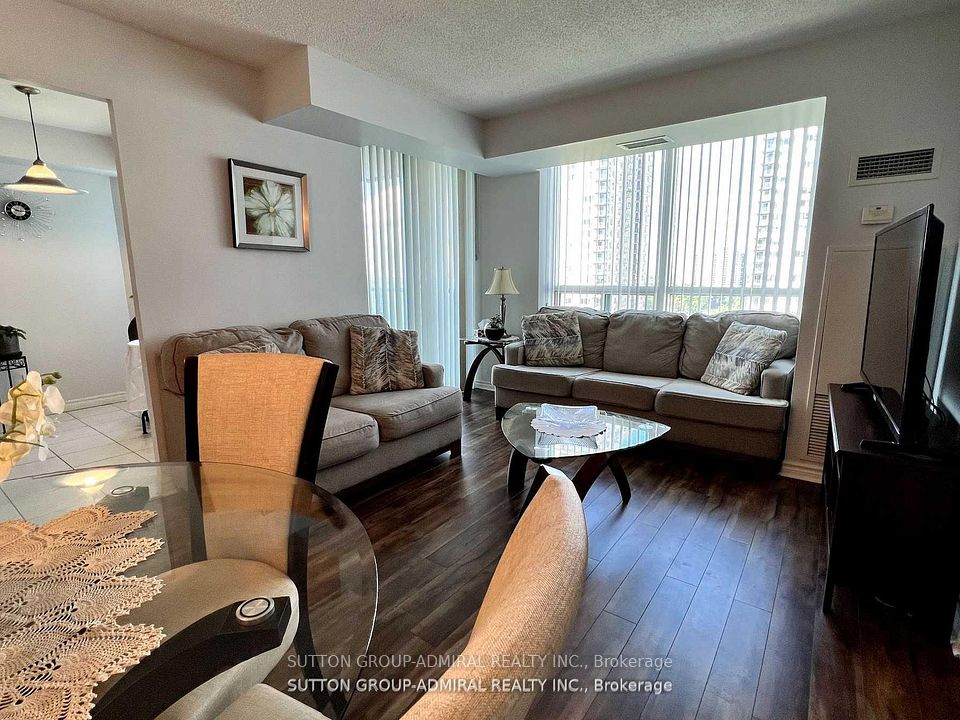 61 Town Centre Court 1403, Toronto, ON M1P 5C5 4