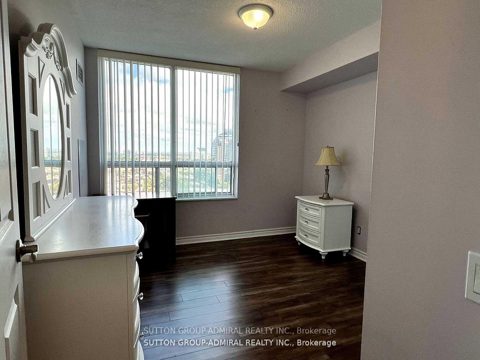 61 Town Centre Court 1403, Toronto, ON M1P 5C5 7