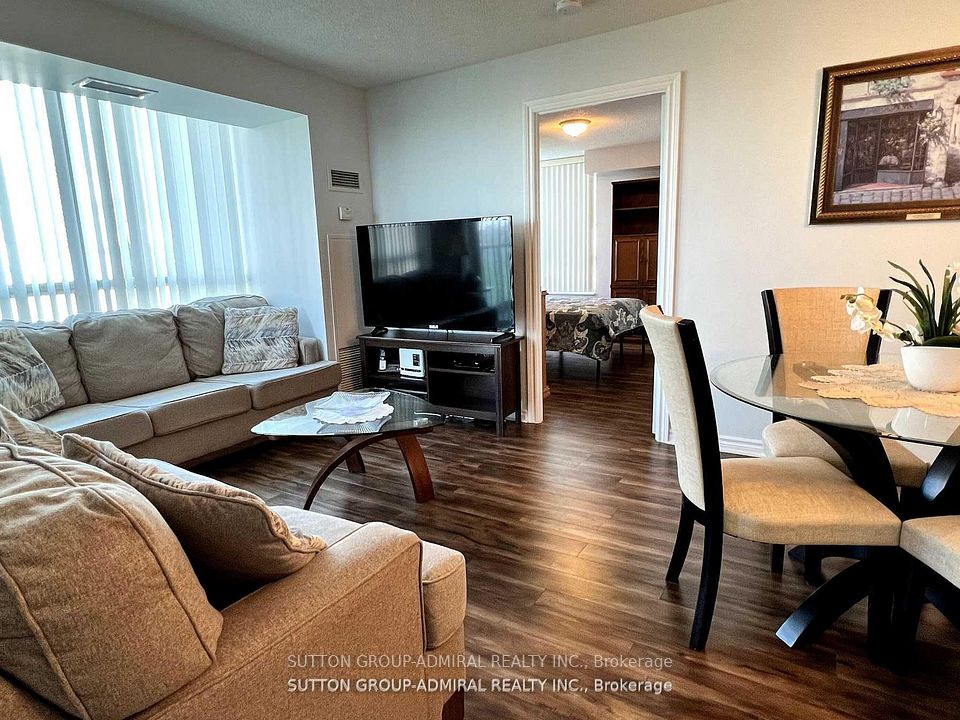 61 Town Centre Court 1403, Toronto, ON M1P 5C5 11