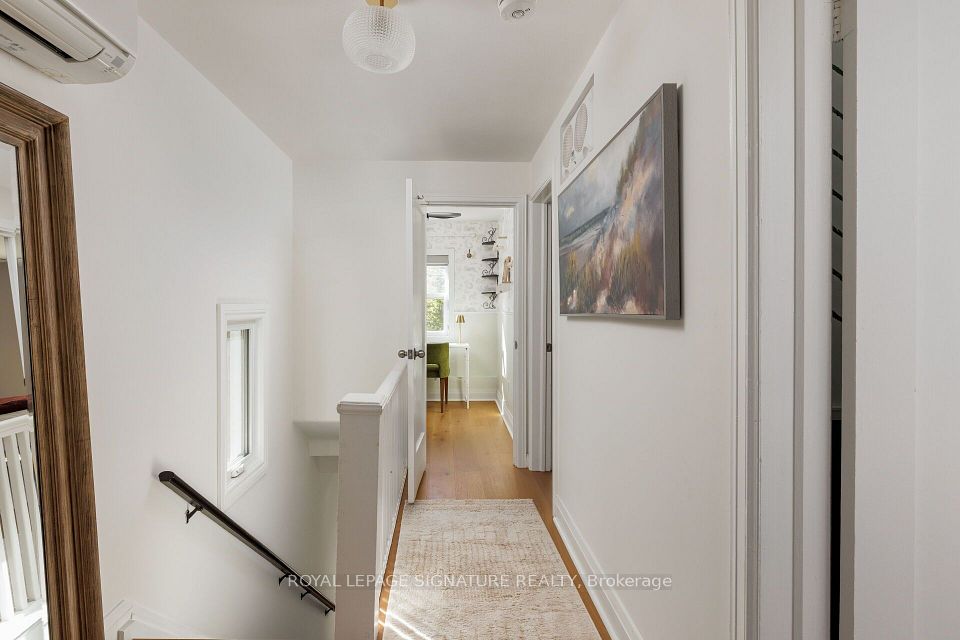 81 Billings Avenue, Toronto, ON M4L 2S3 19