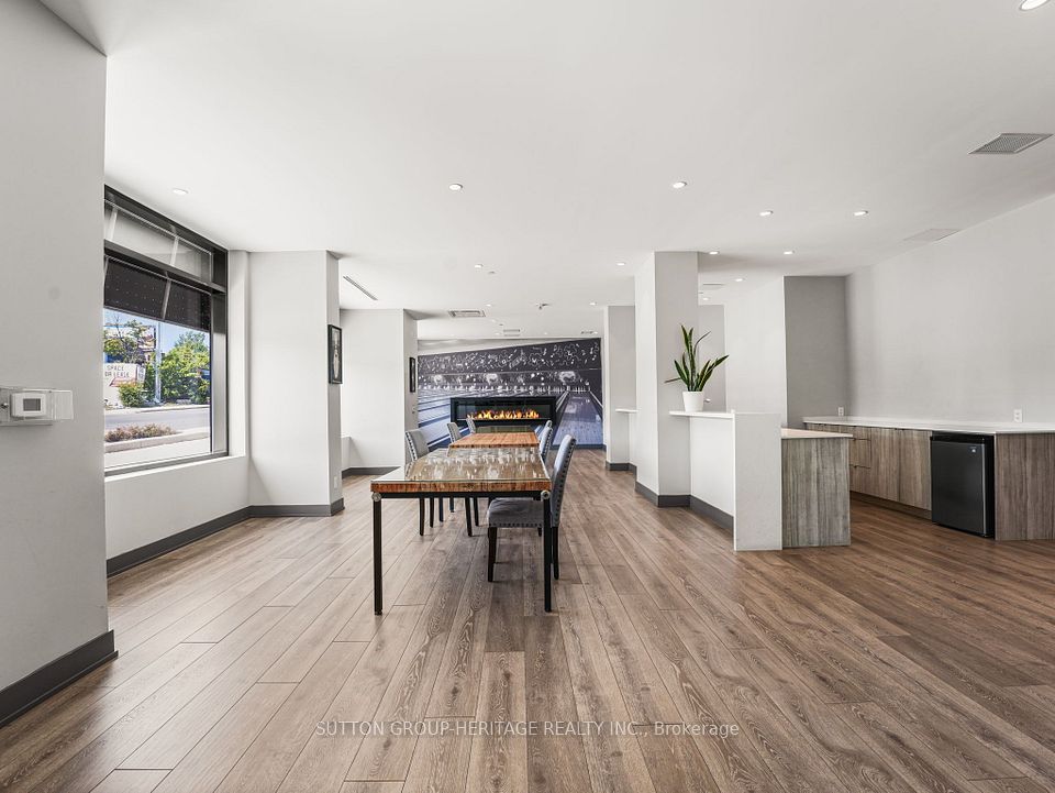 1401 O'Connor Drive 715, Toronto, ON M4B 2V5 25