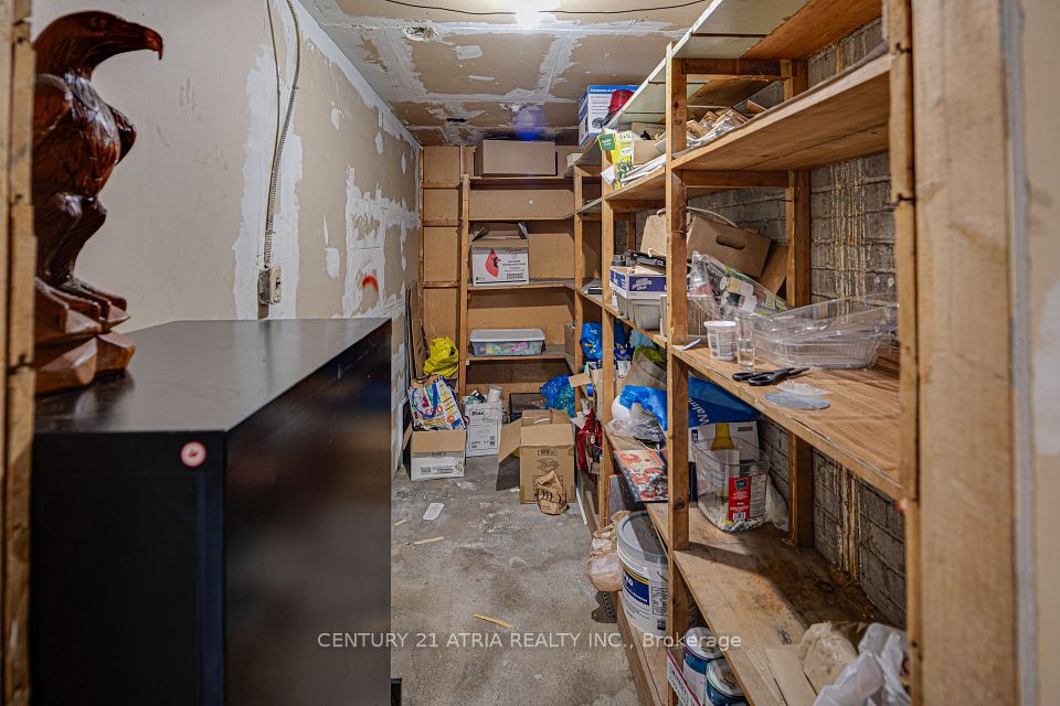 1564 Danforth Avenue, Toronto, ON M4J 1N4 22