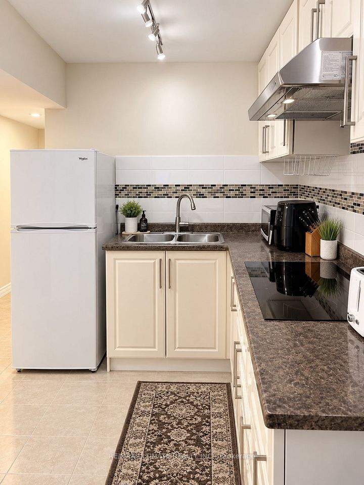 151 Centennial Road Basement, Toronto, ON M1C 1Z8 5