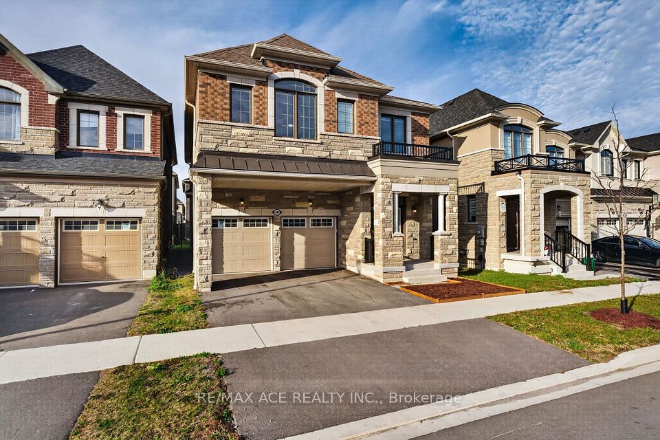 1408 Mockingbird Square, Pickering, ON L1X 0N8 7