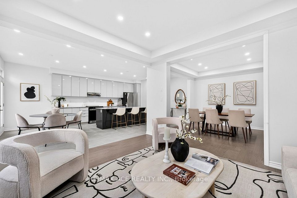 1408 Mockingbird Square, Pickering, ON L1X 0N8 17
