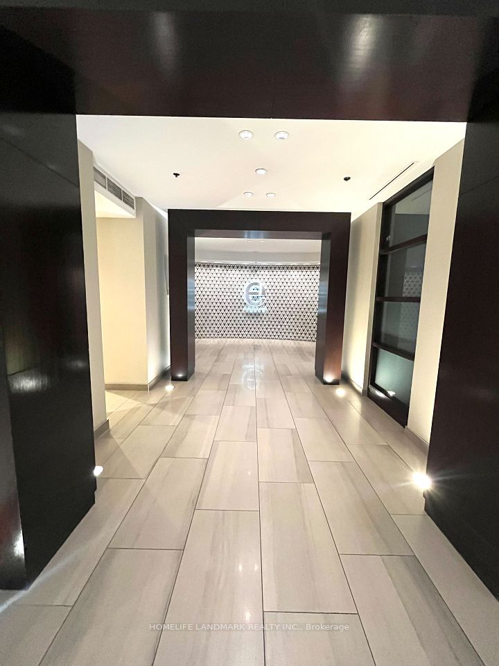 38 Lee Centre Drive 508, Toronto, ON M1H 3J7 5