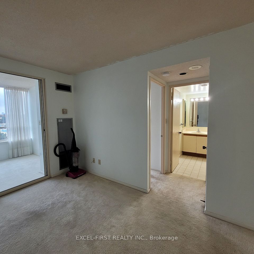275 Bamburgh Circle 512, Toronto, ON M1W 3X4 13