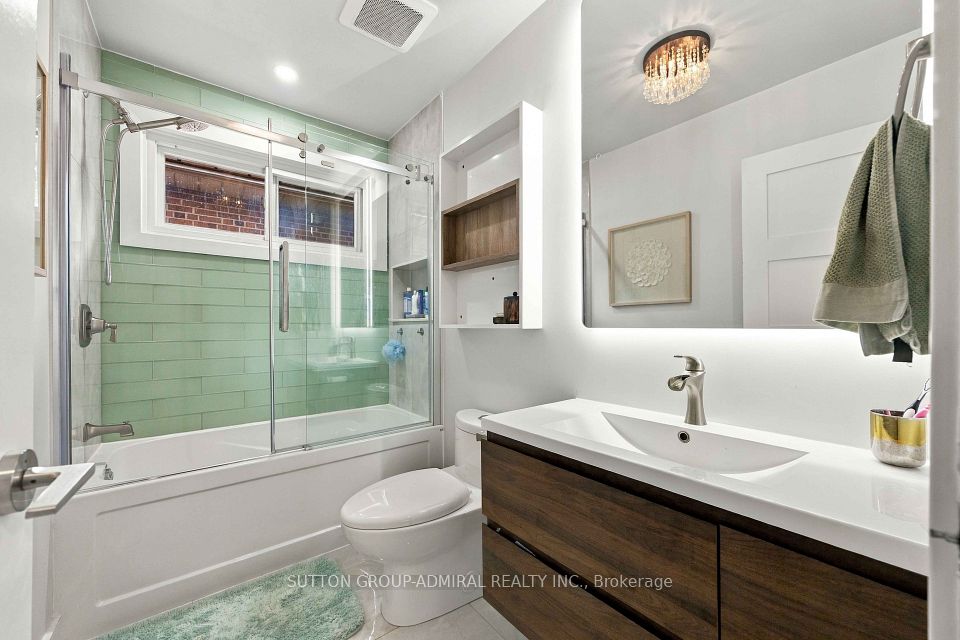 11 Summerglade Drive, Toronto, ON M1S 1W8 20