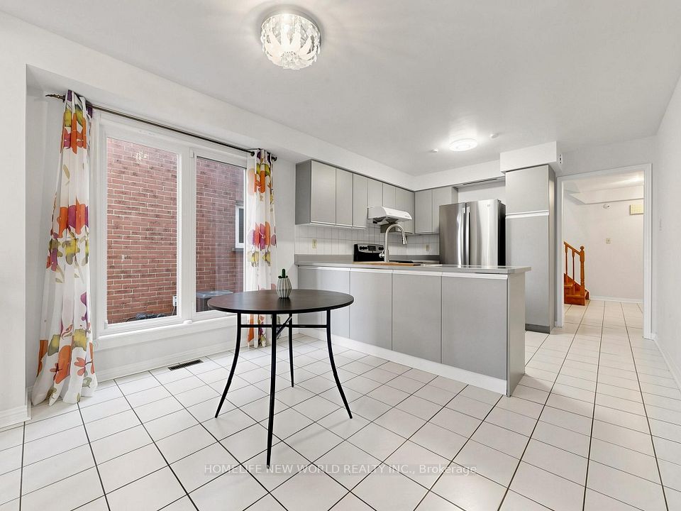 328 Port Royal Trail, Toronto, ON M1V 2L7 10