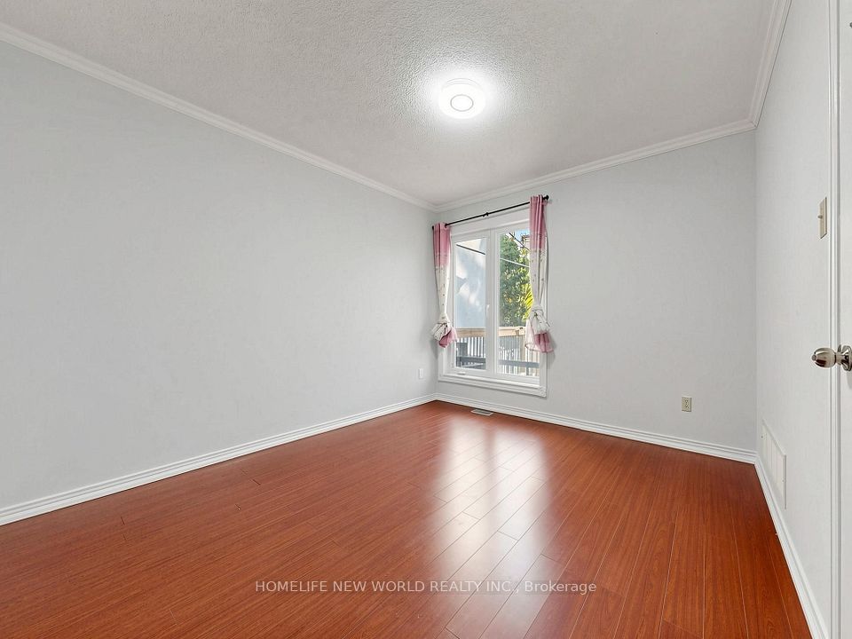 328 Port Royal Trail, Toronto, ON M1V 2L7 12