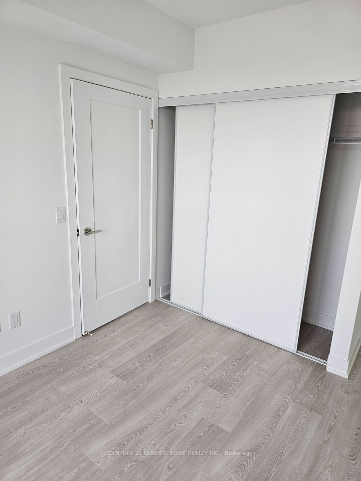 2545 Simcoe Street N 1125, Oshawa, ON L1L 0W3 9