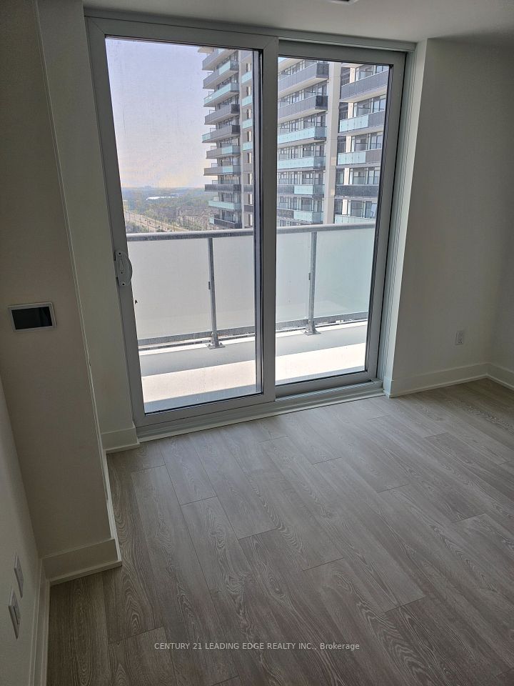 2545 Simcoe Street N 1125, Oshawa, ON L1L 0W3 6