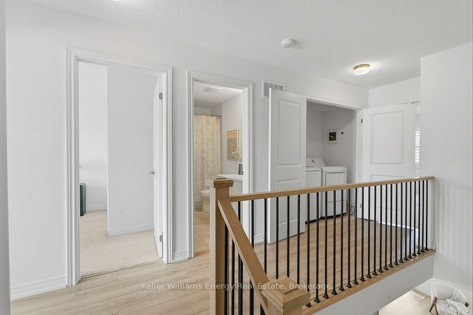 2013 Verne Bowen Street, Oshawa, ON L1L 0S1 21