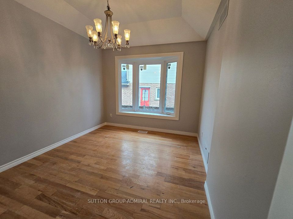195 Ryerson Crescent Main Flr, Oshawa, ON L1G 8A8 11