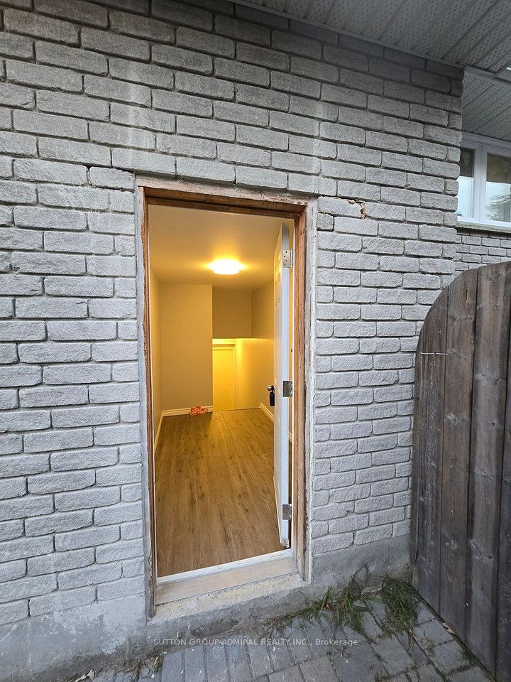 195 Ryerson Crescent Basement, Oshawa, ON L1G 8A8 10