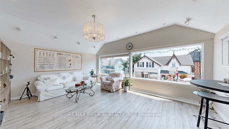 156 Main (Unionville) Street 2nd Flr, Markham, ON L3R 2G9