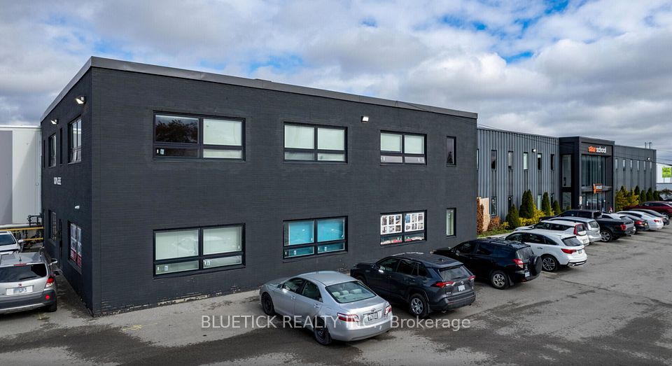 8301 Keele Street 2A, Vaughan, ON L4K 1Z6