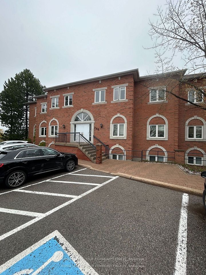 345 Renfrew Drive 301, Markham, ON L3R 9S9