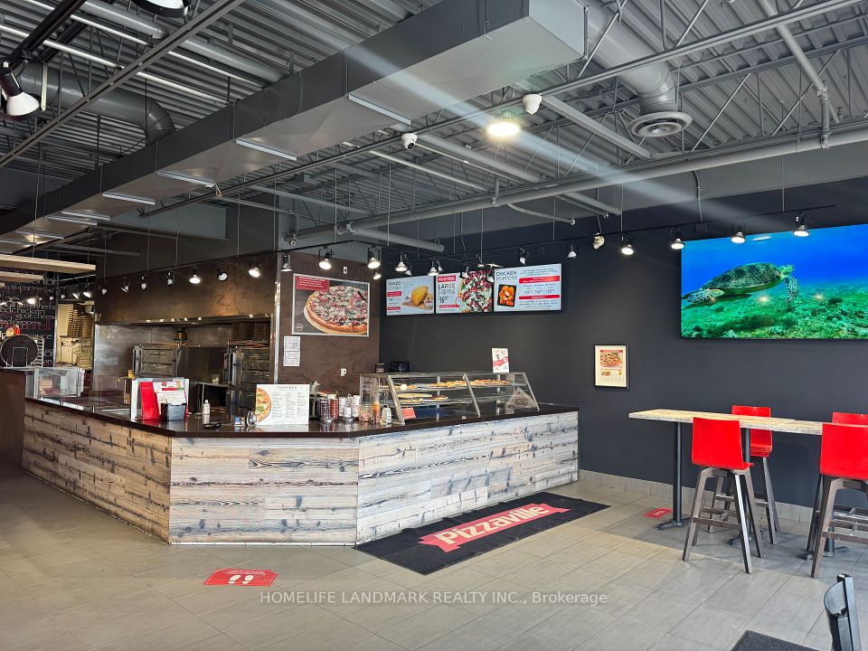 1111 Davis Drive 27A, Newmarket, ON L3Y 8X2