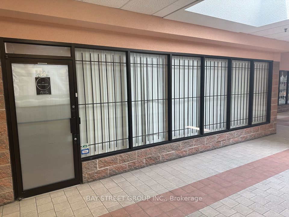 165 East Beaver Creek Road 34, Richmond Hill, ON L4B 2N2