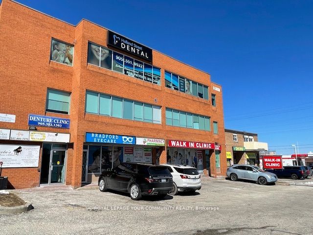 107 Holland Street 100 D, Bradford West Gwillimbury, ON L3Z 2B7