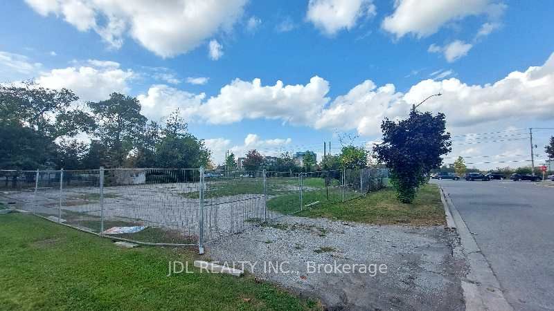 0 Melbourne Drive Lot C, Richmond Hill, ON L4S 2V3