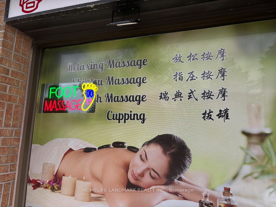 2 Corby Road 6, Markham, ON L3R 8A9