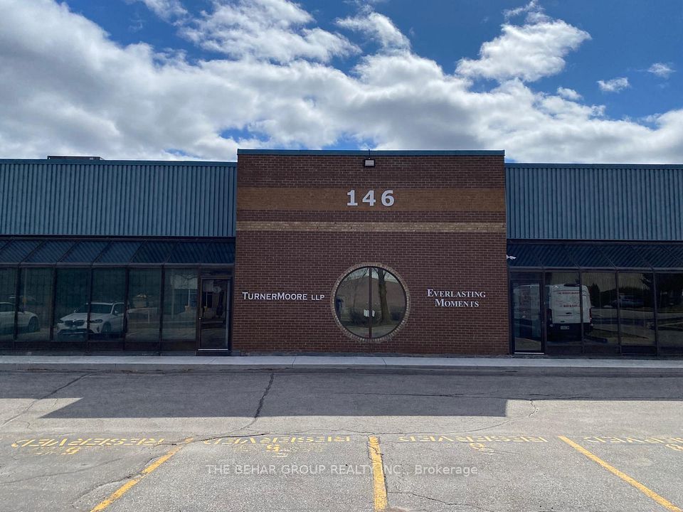 146 West Beaver Creek Road 6, Richmond Hill, ON L4B 1C2