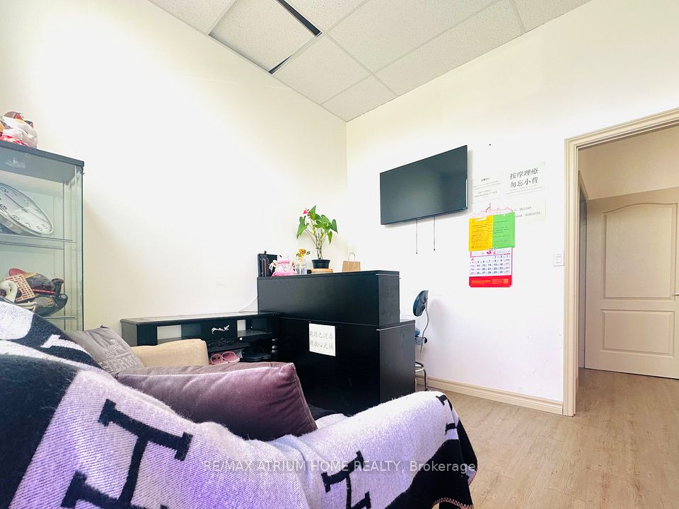 21 Fairburn Drive 18, Markham, ON L6G 0A5