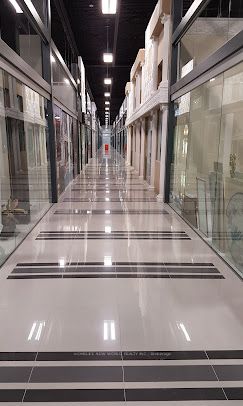 7250 Keele Street 227, Vaughan, ON L4K 1Z8