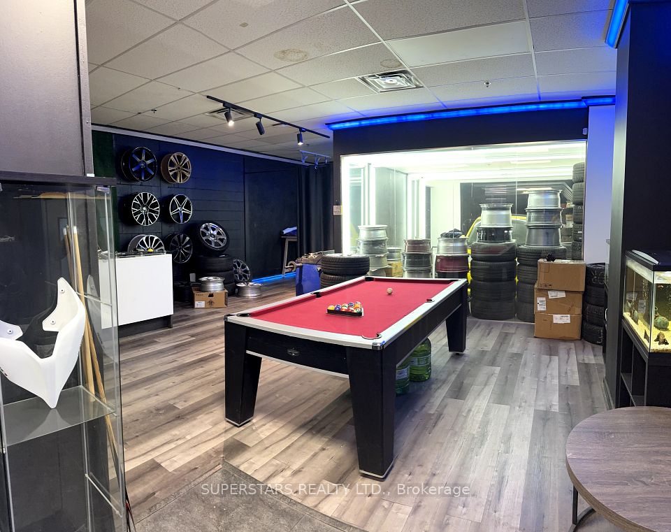 134 Doncaster Avenue, Markham, ON L3T 1L3