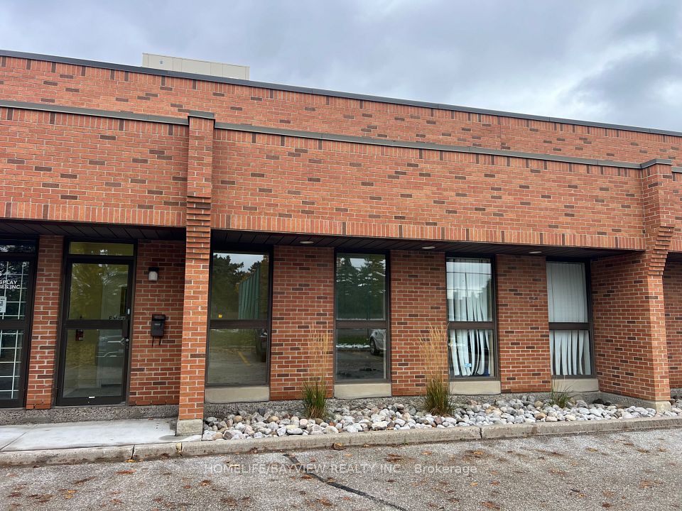 200 Connie Crescent 15, Vaughan, ON L4K 1M1